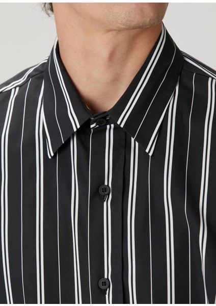 Siyah Çizgi Desenli Oversized Poplin Gömlek