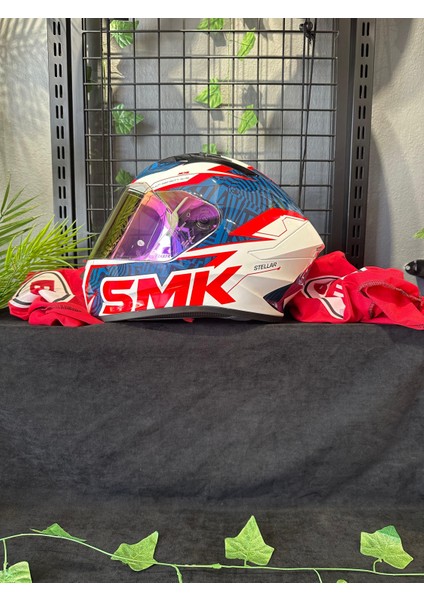 Smk Stellar Kapalı Kask modelleri