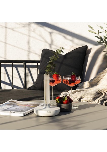 Wo Biarritz Beyaz Masa Lambası fırsatları