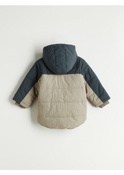 Yeni Sezon Kapüşonlu Erkek Bebek Mont modelleri