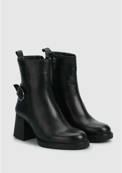 Siyah Deri Kadın Bot fiyatları