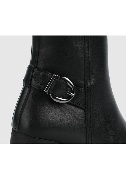 Siyah Deri Kadın Bot indirimleri