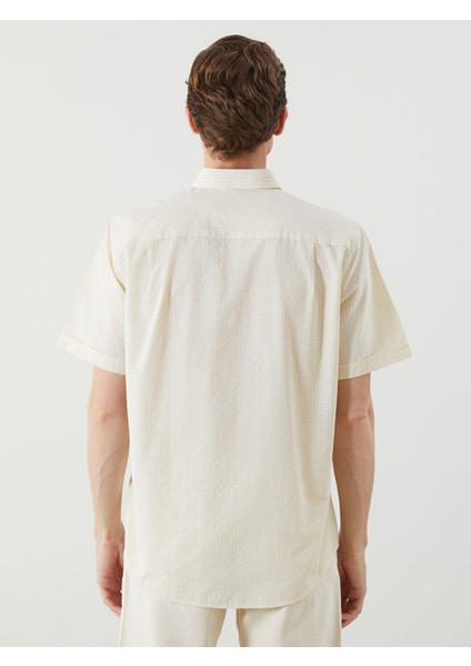 Yeni Sezon Regular Fit Kısa Kollu Ekose Poplin Erkek Gömlek fırsatları