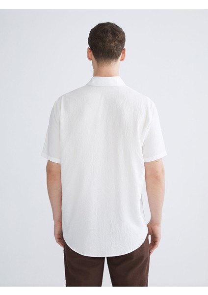 Yeni Sezon Regular Fit Kısa Kollu Erkek Gömlek fırsatları