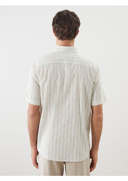 Yeni Sezon Regular Fit Kısa Kollu Çizgili Keten Karışımlı Erkek Gömlek fırsatları