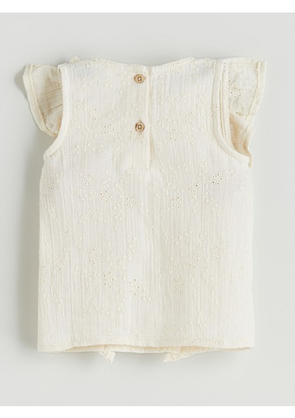 Yeni Sezon Müslin Fırfırlı Kız Bebek Bluz ve Şort 2'li fırsatları