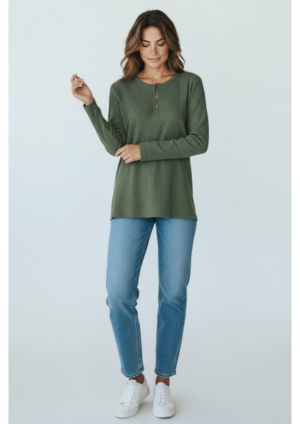 Kadın Yaka Düğme Detaylı Mevsimlik Bluz fiyatları
