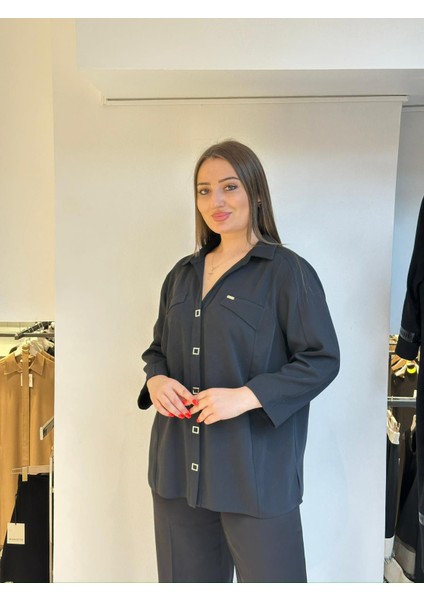 Büyük Beden Cep ve Kollar Detaylı Bluz