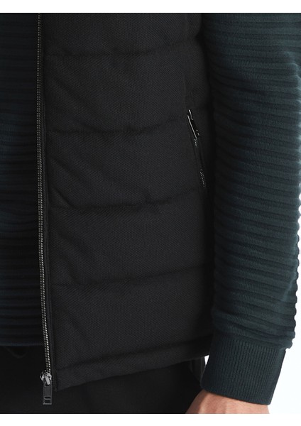 Yeni Sezon Slim Fit Dik Yaka Erkek Şişme Yelek fırsatları