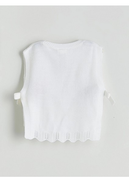 Lcw Kids Ekru Bisiklet Yaka Çiçekli Kız Çocuk Triko Süveter modelleri