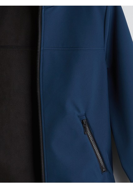 Yeni Sezon Kapüşonlu Erkek Çocuk Mont modelleri