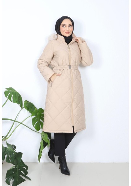 Günay Kadın Kemerli Astarlı Kapitone Mont