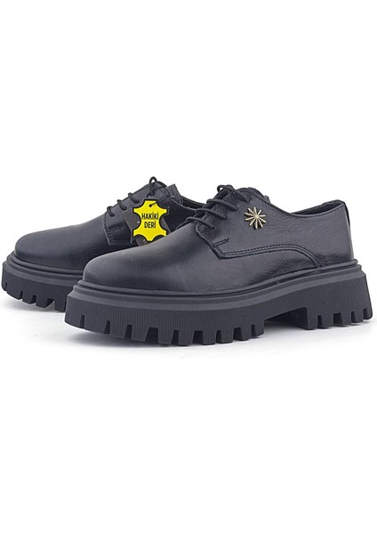 Siyah Kırışık Hakiki Deri Bağcıklı Toka Detaylı Kız Çocuk Oxford Ayakkabı indirimleri