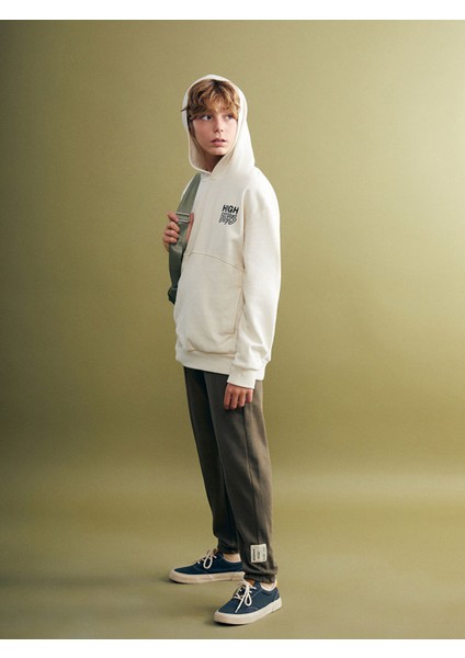 Yeni Sezon Beli Lastikli Erkek Çocuk Eşofman Altı fiyatları