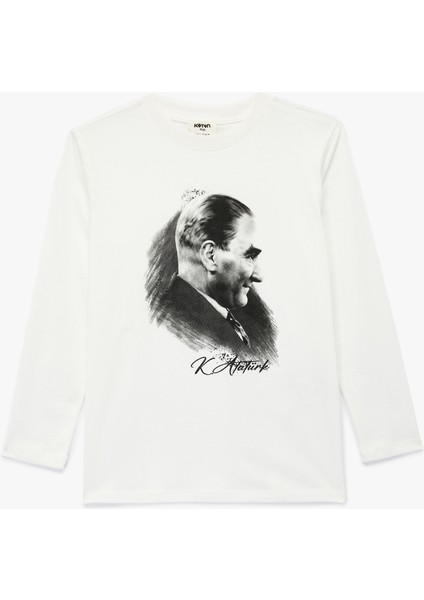 Pamuklu Uzun Kollu Bisiklet Yaka Atatürk Baskılı Tişört
