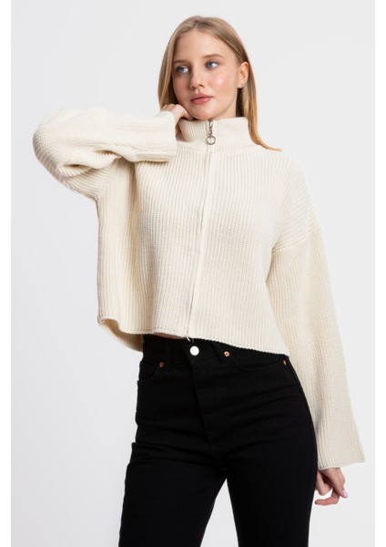 Kadın Fermuarlı Rahat Kesim Triko Hırka Krem Doğal fiyatları
