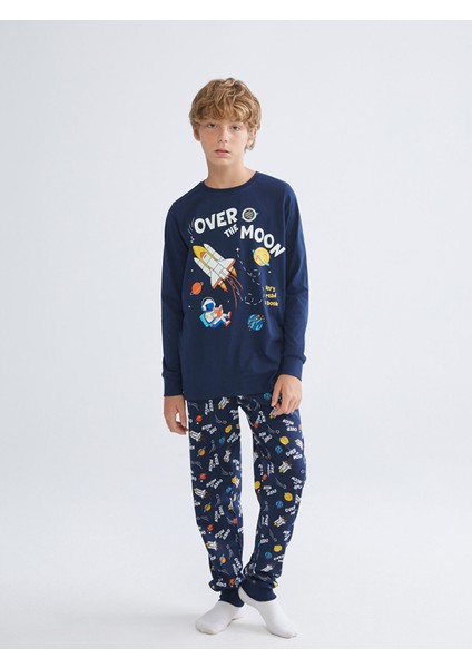 Yeni Sezon Uzay Baskılı Erkek Çocuk Pijama Takımı fiyatları