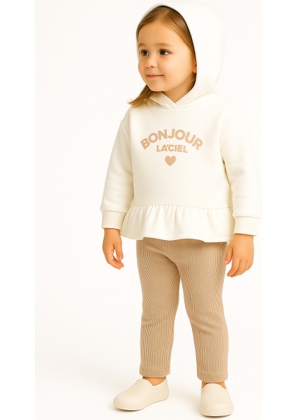 Kız Çocuk Kapüşonlu Eşofman Takımı – Bonjour Baskılı, Krem Üst ve Bej Tayt, Mevsimlik Rahat Kalıp| Kr Kids Boutique