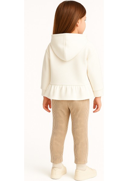 Kız Çocuk Kapüşonlu Eşofman Takımı – Bonjour Baskılı, Krem Üst ve Bej Tayt, Mevsimlik Rahat Kalıp| Kr Kids Boutique fırsatları