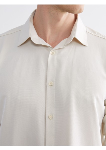 Yeni Sezon Önden Düğme Kapamalı Düz Uzun Kollu Erkek Gömlek modelleri