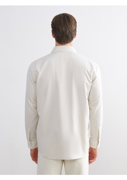 Yeni Sezon Önden Düğme Kapamalı Düz Uzun Kollu Erkek Gömlek fırsatları
