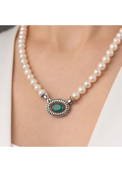 Kadın Yeşim Taşlı Inci Kolye