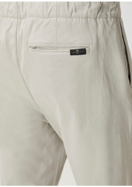 Gri Pantolon indirimleri