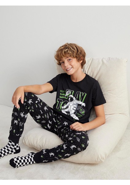 Yeni Sezon Bisiklet Yaka Erkek Çocuk Pijama Takımı