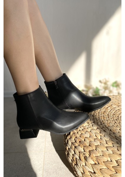 Siyah Cilt 4 cm Kalın Galvaniz Topuklu Şık Günlük Kadın Bot TMD2024800 modelleri