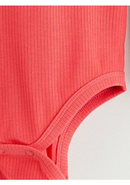 Yeni Sezon Bisiklet Yaka Basic Kız Bebek Çıtçıtlı Body fırsatları