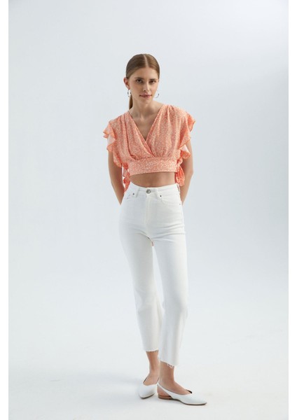 Kadın Çiçek Desenli V Yaka Yan Bağlamalı Crop Top Pink modelleri