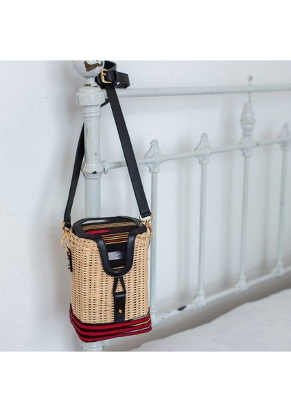 Parpali - Siyah Deri Hasır Sepet Çanta fiyatları