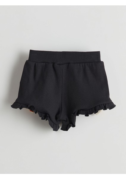 Yeni Sezon Aplike Çiçekli Kız Bebek Bluz ve Şort 2'li indirimleri