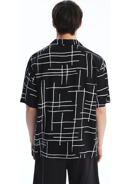 Yeni Sezon Regular Fit Kısa Kollu Desenli Viskon Erkek Gömlek fırsatları