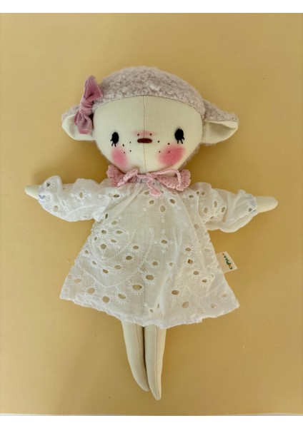 Oyuncak Bebek Kuzu Moli El Yapımı %100 Pamuklu Naturel Bez Bebek Hediye Kutulu fırsatları