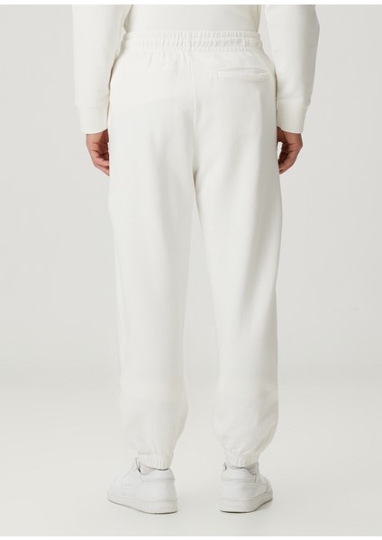 Beyaz Beli Kordonlu Jogger Eşofman Altı modelleri