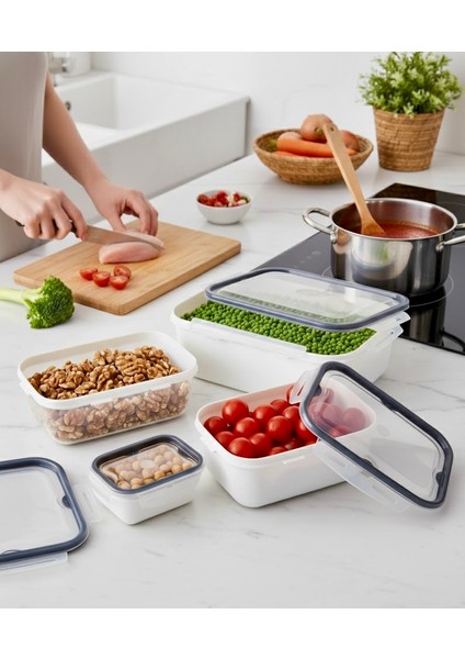 Kilitli & Kapaklı Saklama Kabı 4'lü Set (0.45L + 1l + 2l + 4l) | Hava Geçirmez, Bpa Içermez, Mikrodalga ve Bulaşık Makinesine Uygun