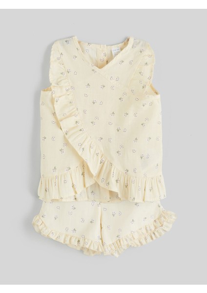 Yeni Sezon Bisiklet Yaka Çiçekli Kız Bebek Bluz ve Şort 2'li
