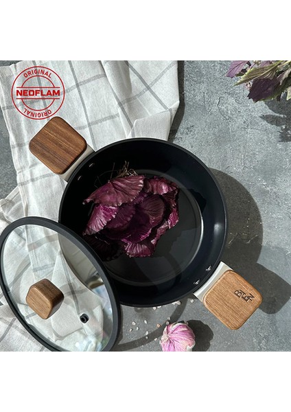 Bien Black Indüksiyonlu Akasya Ağacı Sap ve Kulplu Alüminyum Döküm Tencere 20 cm fiyatları