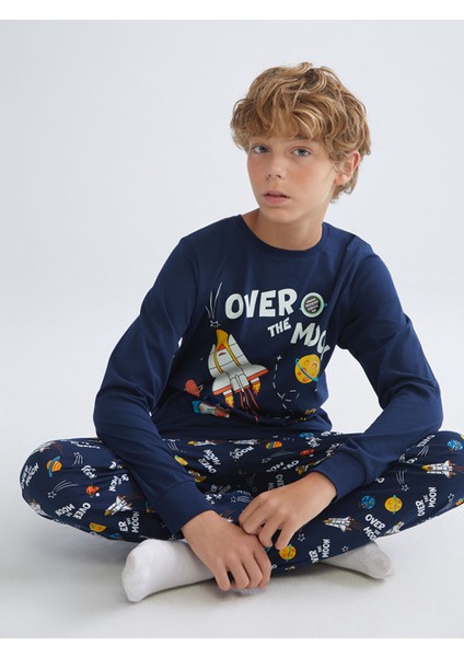 Yeni Sezon Uzay Baskılı Erkek Çocuk Pijama Takımı
