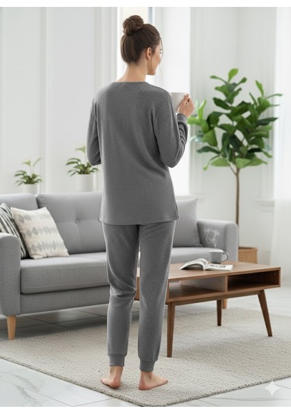 Kadın Gri Kışlık Pijama Takımı modelleri