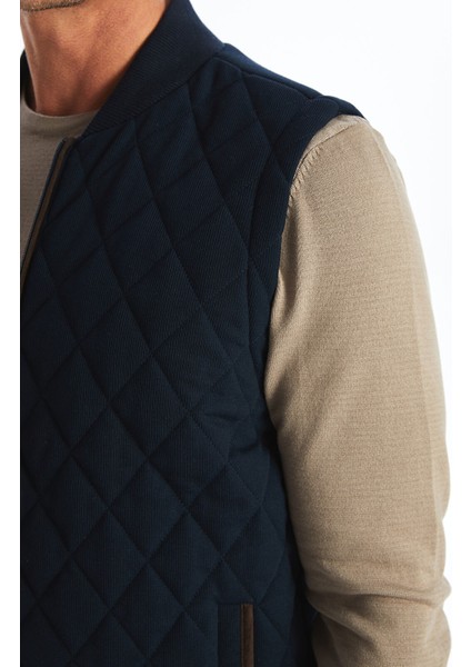 Yeni Sezon Standart Kalıp Dik Yaka Erkek Triko Yelek indirimleri