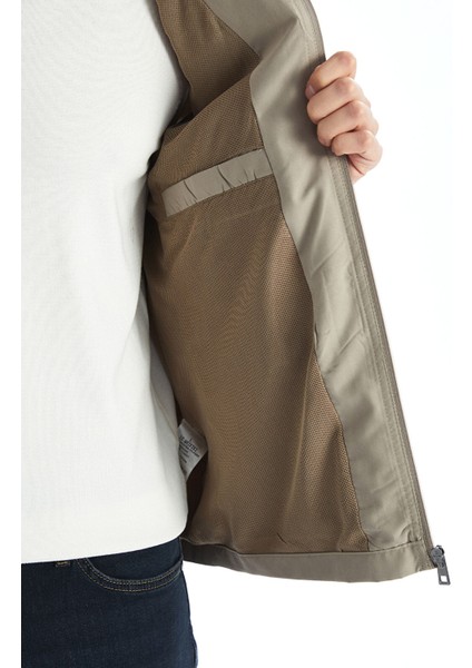 Yeni Sezon Standart Kalıp Dik Yaka Erkek Avcı Yeleği fırsatları