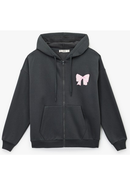 Fermuarlı Kapüşonlu Kanguru Cepli Arkası Fiyonk Baskılı Şardonlu Oversize Sweatshirt