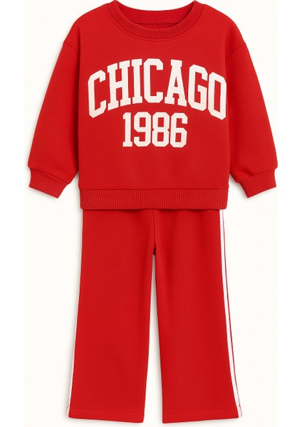 Kız Çocuk Eşofman Takımı – Kırmızı Chıcago 1986 Baskılı, Pamuklu Kumaş, Geniş Paça, Rahat Kalıp | Kr Kids Boutique fiyatları
