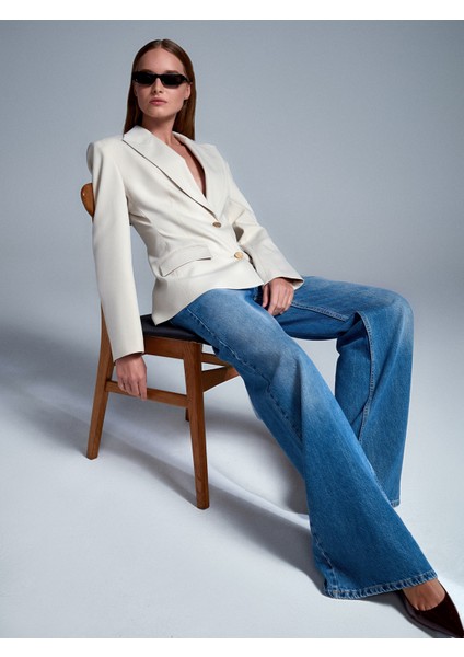 60774 Fitted Kesim Vatkalı Blazer-Ekru modelleri