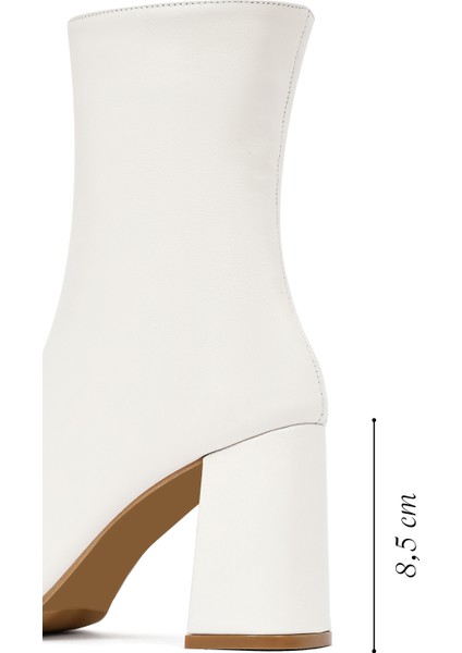 Kadın Krem Fermuarlı Kalın Topuklu Deri Bot 25WFD130818 fiyatları