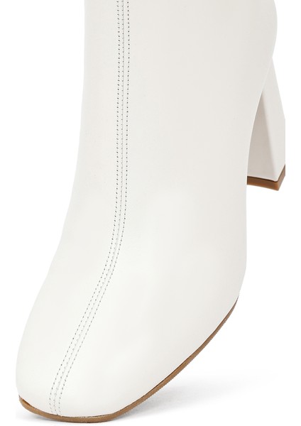 Kadın Krem Fermuarlı Kalın Topuklu Deri Bot 25WFD130818