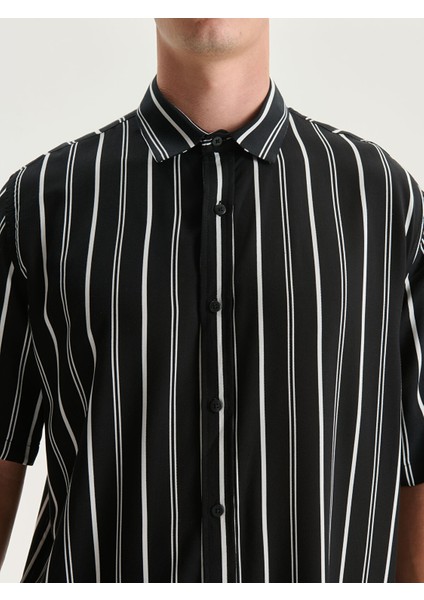 Yeni Sezon Regular Fit Kısa Kollu Çizgili Viskon Erkek Gömlek modelleri