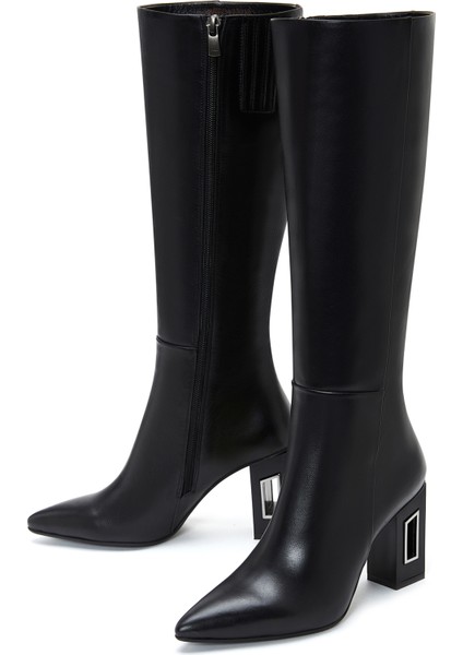 Kadın Siyah Fermuarlı Topuklu Deri Çizme 25WFD131518 modelleri